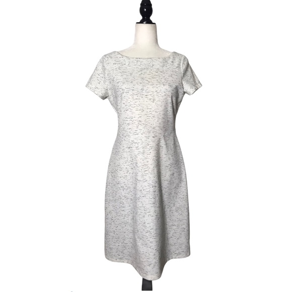 Ivanka Trump Dresses & Skirts - Ivanka Trump White and gray  dress Size 10